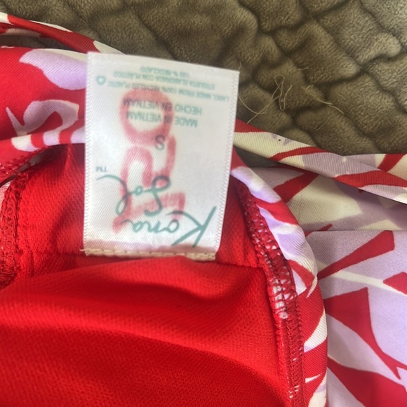 Y2K bathing top🌺 - Picture 3 of 3